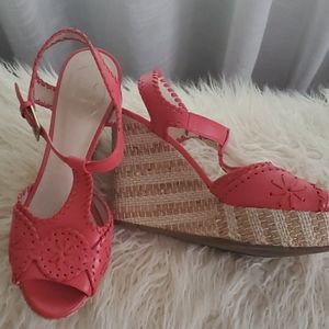 Jack Rogers Salinger Wedge